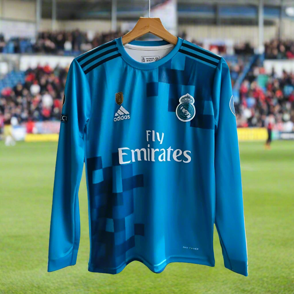 Real madrid 2017-18 C.Ronaldo Full sleeve Retro jersey | Retro collection